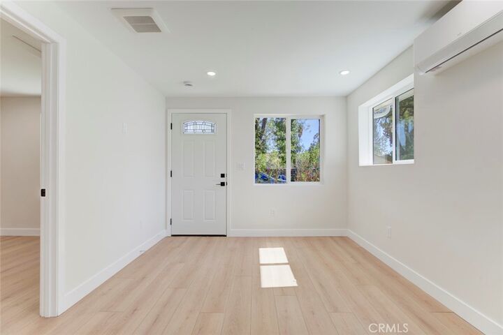 Property Photo:  5725 Rhea Avenue  CA 91356 