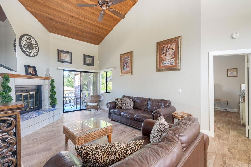 Property Photo:  8559 Circle R Valley Lane  CA 92026 