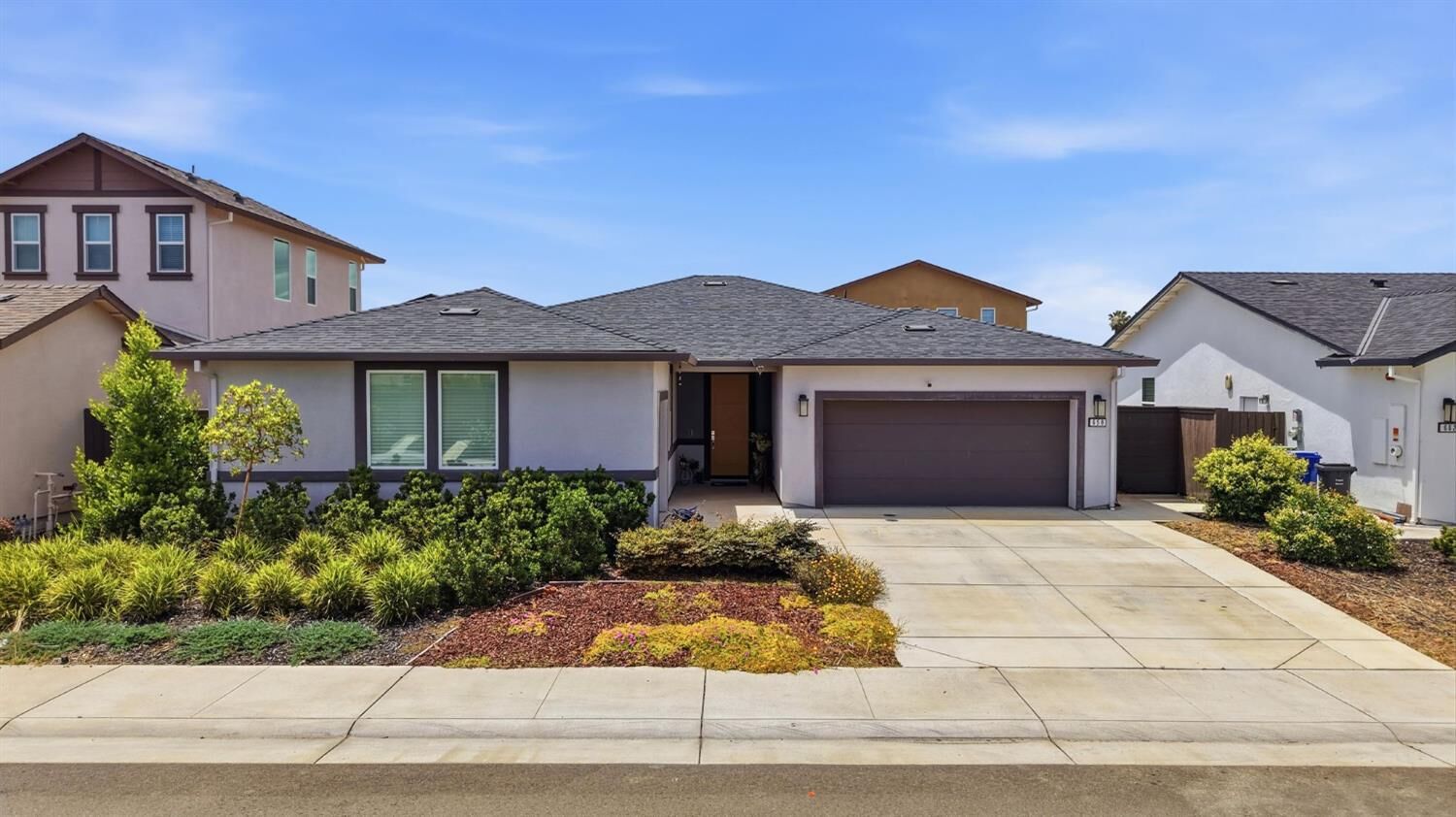 Property Photo: 658 Nathaniel Avenue CA 95632