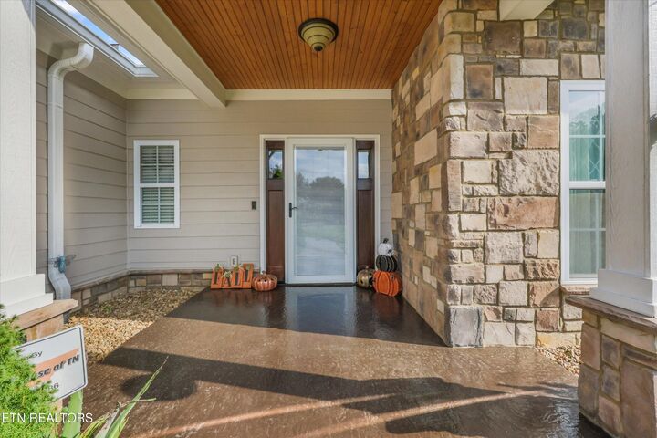 Property Photo: 146 Lighthouse Blvd TN 37774