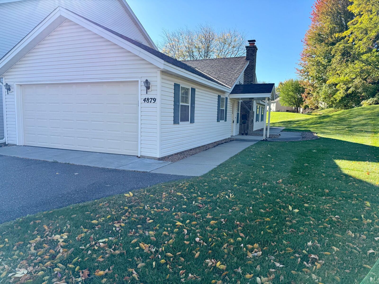 Property Photo:  4879 Orchid Lane N  MN 55446 