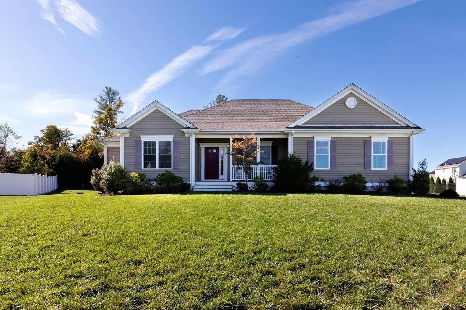 Property Photo:  3 Hickory Lane  MA 02324 