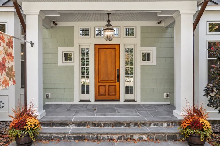 Property Photo: 90 Applegrove Ln MA 01741