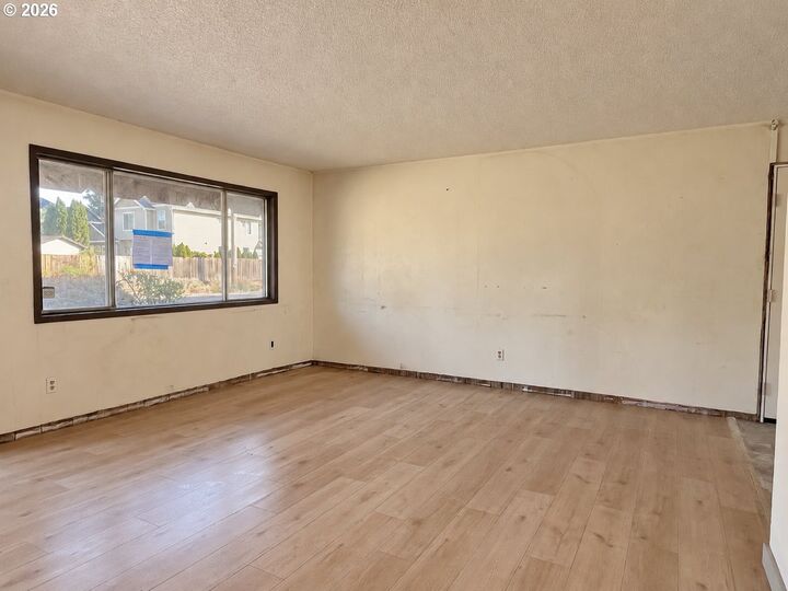 Property Photo:  12707 NE 76th St  WA 98682 