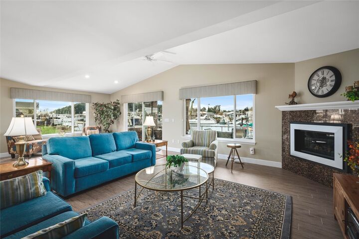 Property Photo: 2006 Cove Place WA 98221