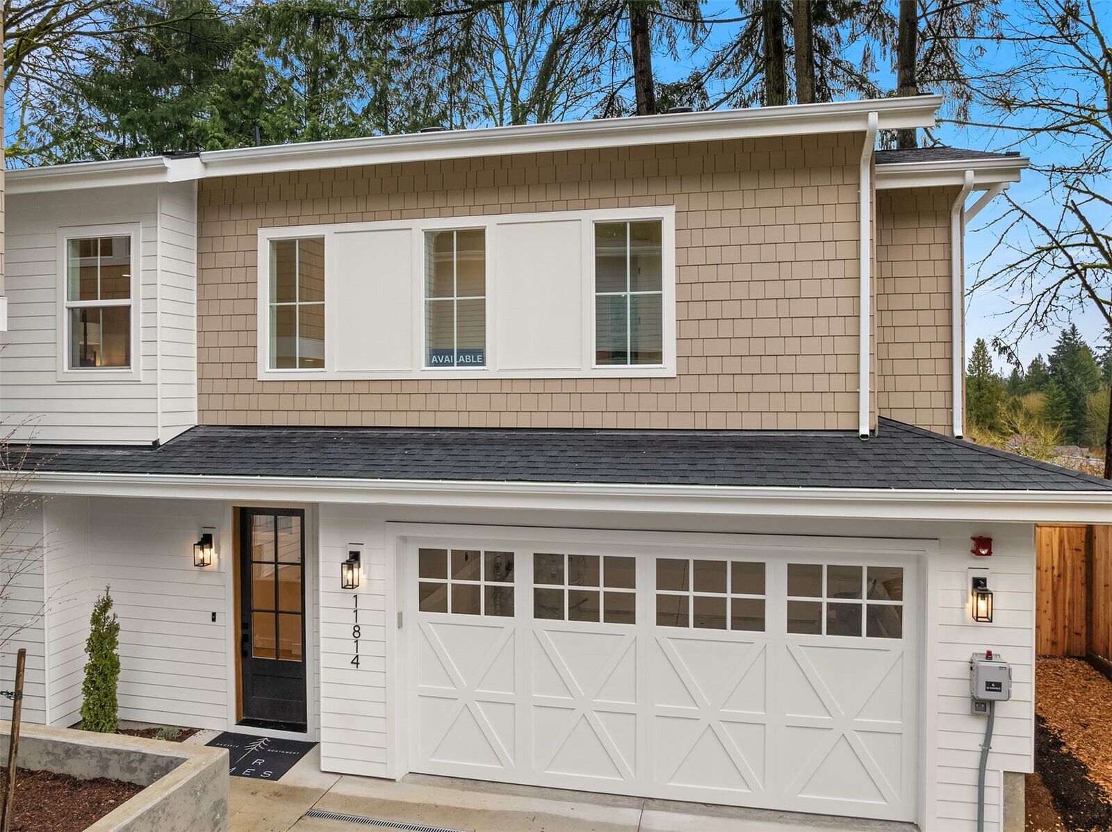 Property Photo:  11814 - 11810 NE 103rd Place  WA 98033 