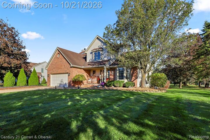Property Photo:  9279 Azalea Court  MI 48116 