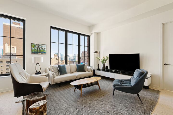 Property Photo:  959 1st Avenue 17C  NY 10022 