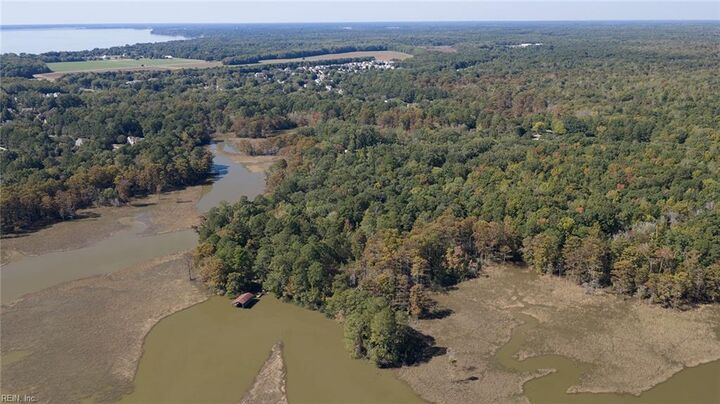 Property Photo:  234 Sandy Bay Rd  VA 23185 