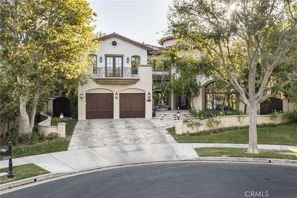 Property Photo:  25878 Shady Oak  CA 91381 