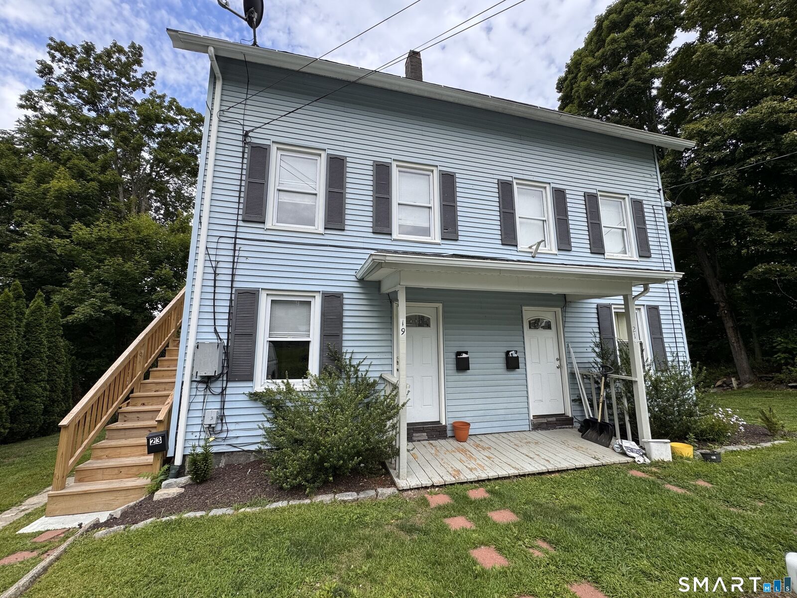 Property Photo: 19-23 Hull Place CT 06483