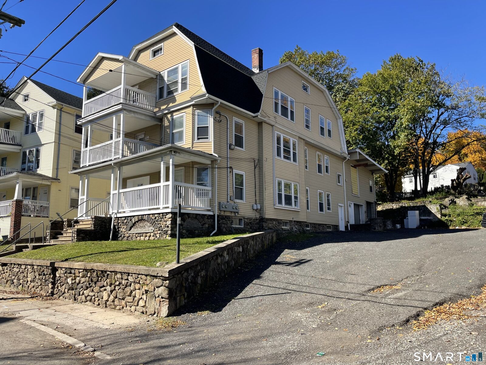 Property Photo:  181 Easton Avenue 1st  CT 06704 