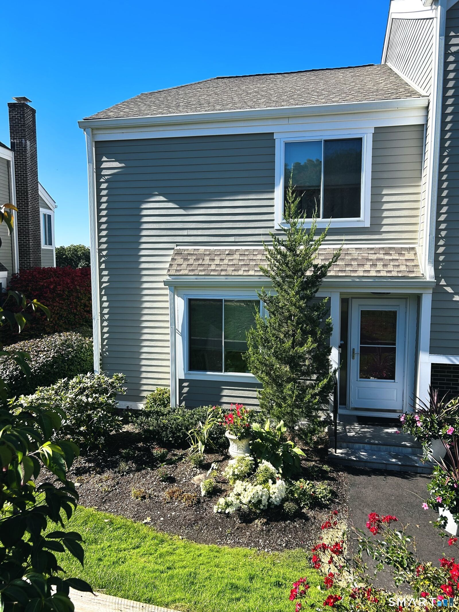 Property Photo: 71 Aiken Street G1 CT 06851