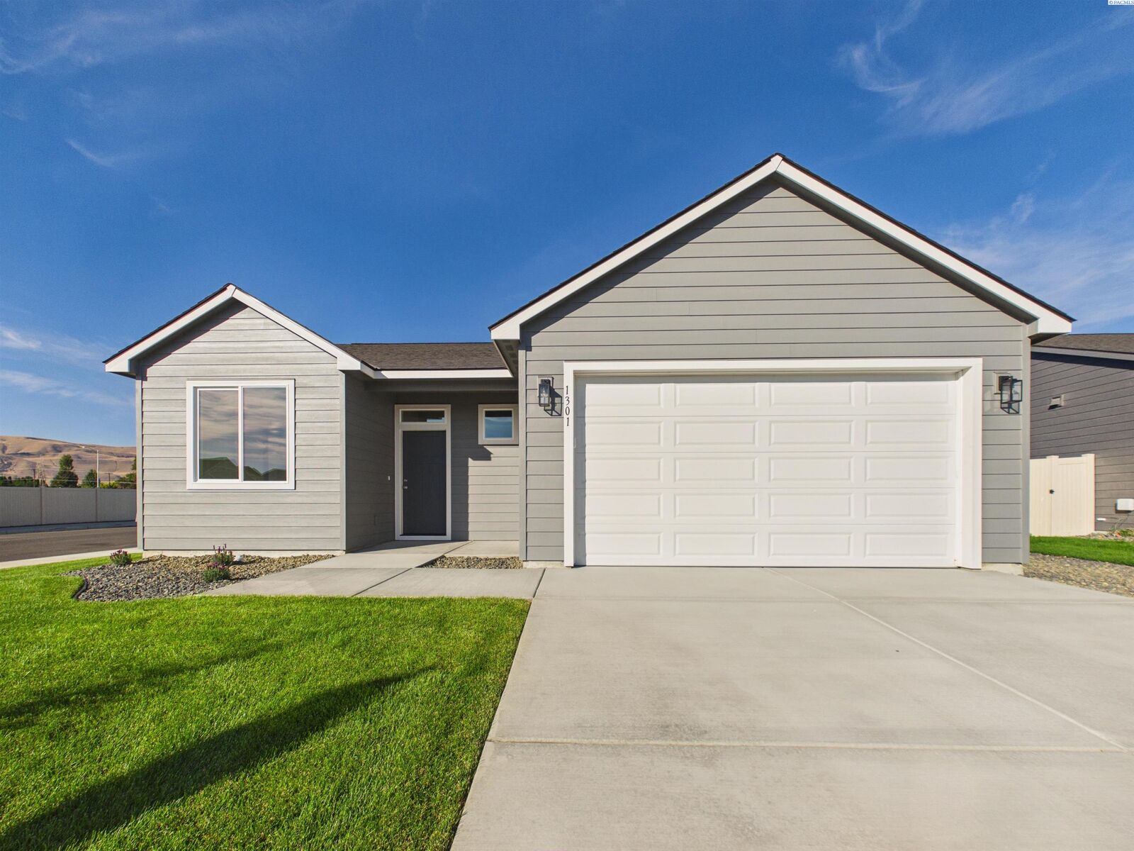 Property Photo: 1301 18th St. WA 99320