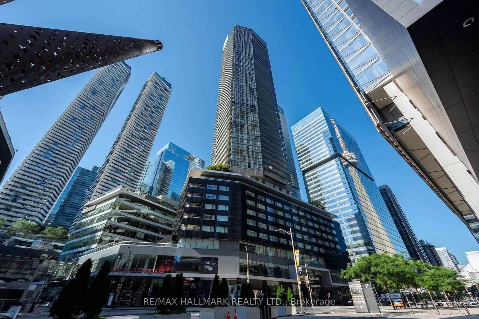 Property Photo:  55 Bremner Boulevard 3905  ON M5J 0A6 
