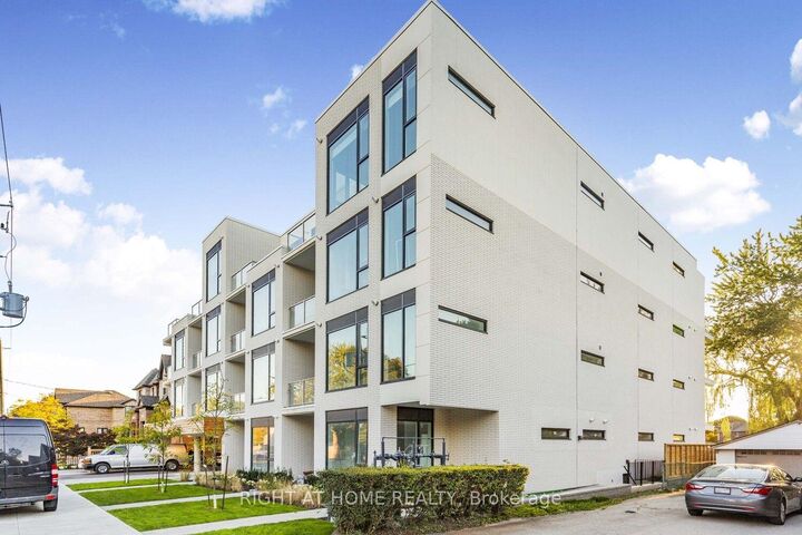 Property Photo:  722 Marlee Avenue 207  ON M6B 3J7 