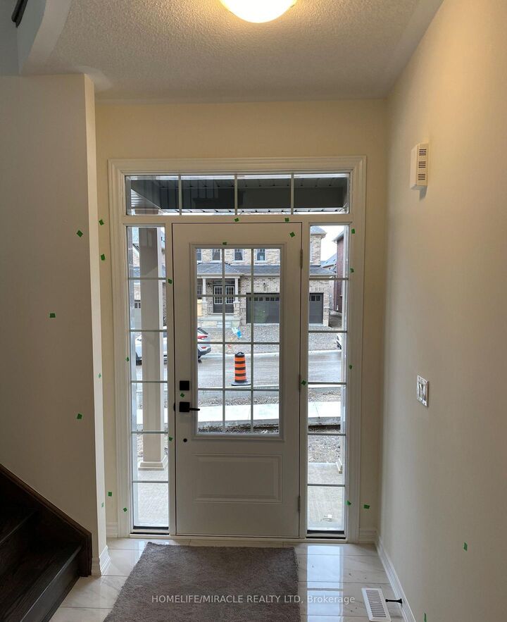 Property Photo:  54 North Garden Boulevard  ON L9L 2C7 