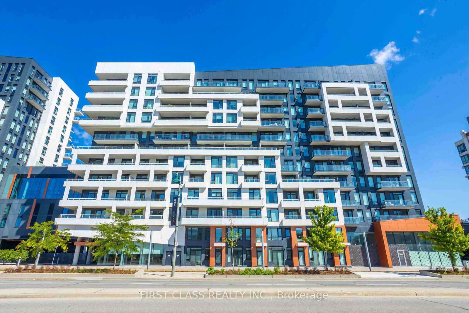Property Photo:  8 Rouge Valley Drive 1212  ON L6G 0G8 
