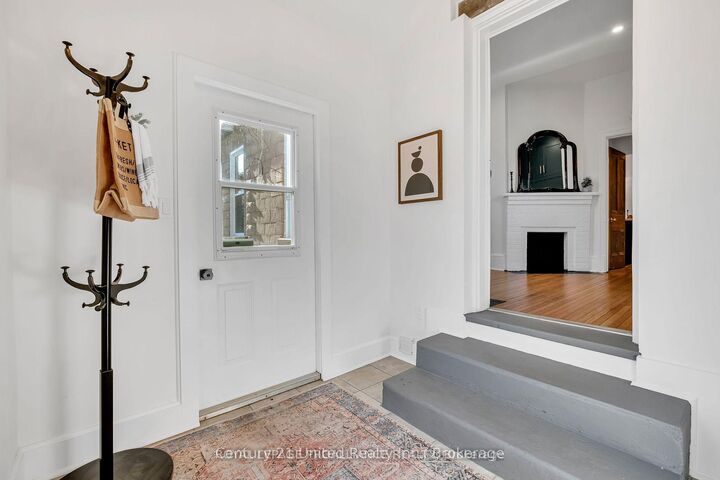 Property Photo:  385 George Street  ON K9A 3M5 