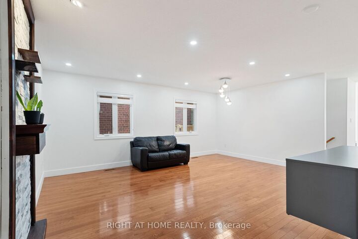Property Photo: 1205 North Wenige Drive ON N5X 4P7
