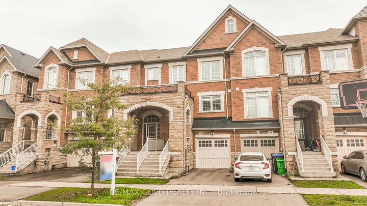 Property Photo:  32 Rockman Crescent  ON L7A 4B4 
