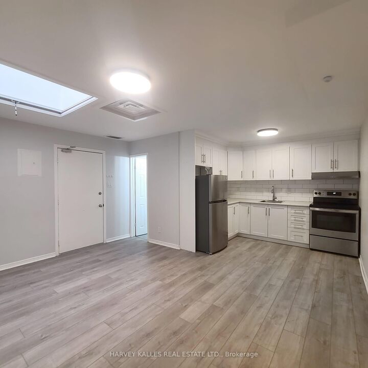 Property Photo: 201 Augusta Avenue C ON M5T 2L4