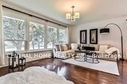 Property Photo:  446 Taylor Mills Drive S  ON L4C 2T4 