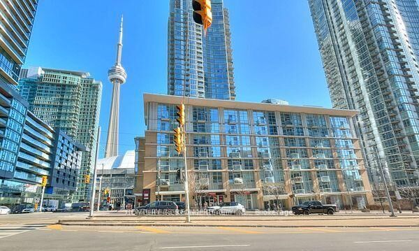 Property Photo:  9 Spadina Avenue 706  ON M5V 3V5 