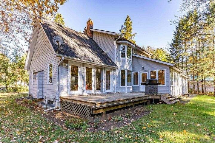Property Photo:  451 Muskoka Rd #10 Road  ON P0B 1L0 