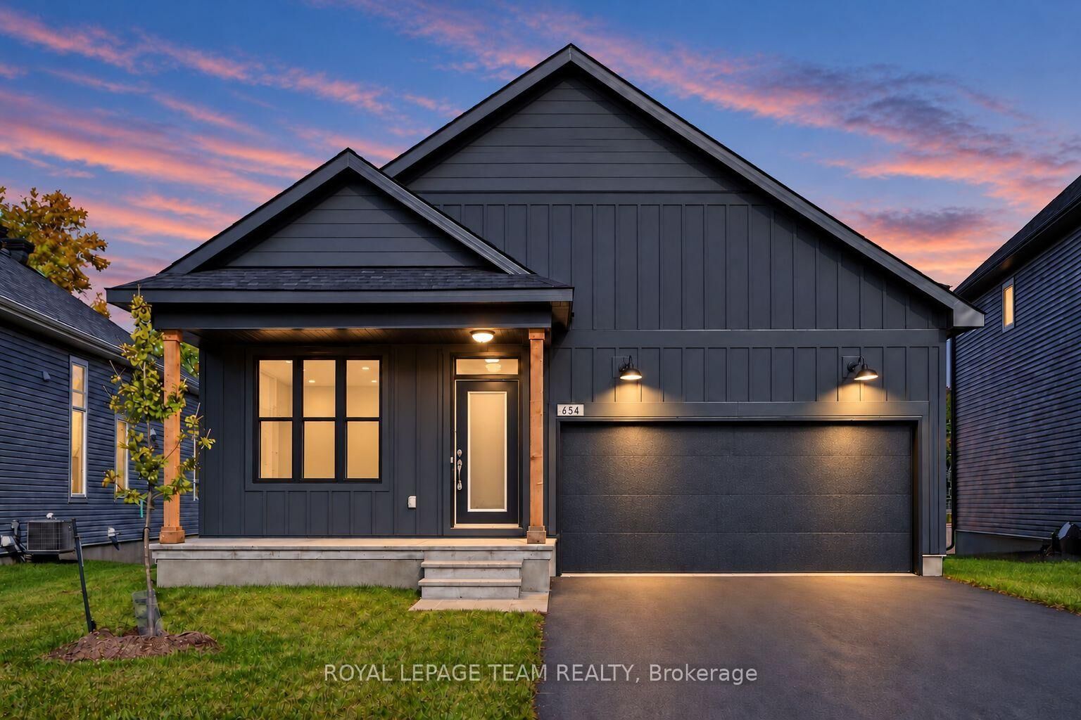 Property Photo:  654 Fisher Street  ON K0G 1J0 