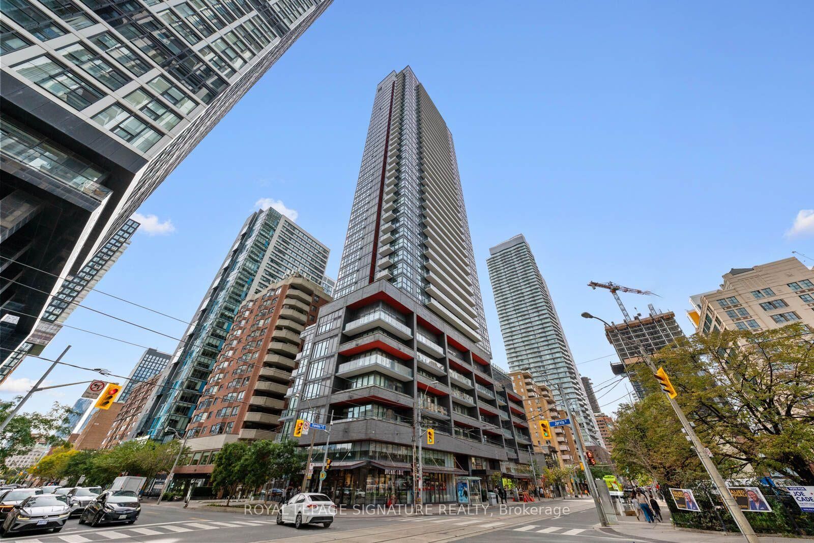 Property Photo:  159 Dundas Street E 505  ON M5B 0A9 