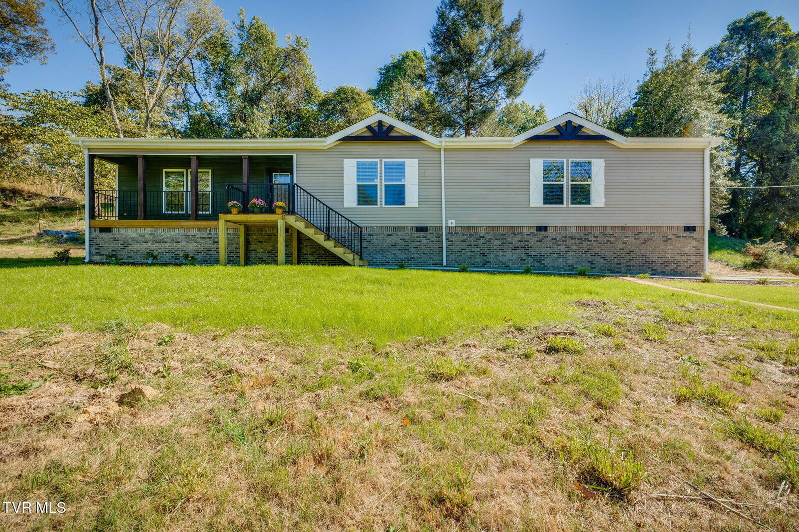 Property Photo:  348 Old Beason Well Road  TN 37660 