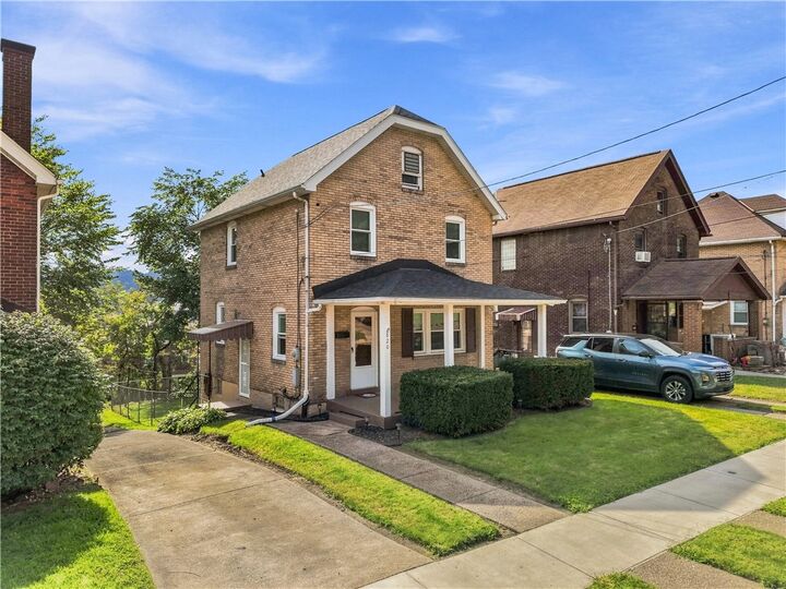 Property Photo:  820 Virginia Ave  PA 15059 