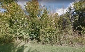 Property Photo:  203 Neshannock Trails Dr  PA 16105 