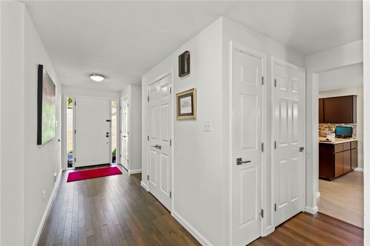 Property Photo:  147 Jonathan Drive  PA 15317 