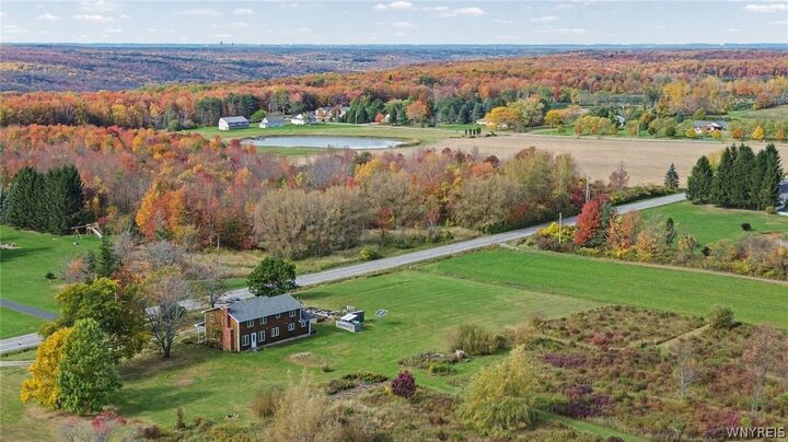 Property Photo:  7513 Vermont Hill Road  NY 14080 