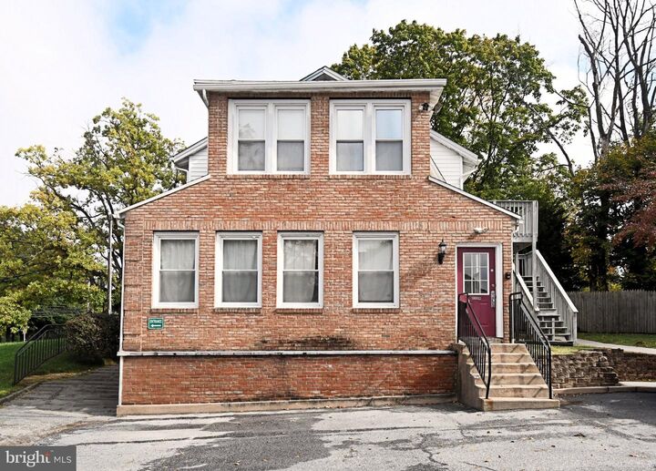 Property Photo:  509 Kimberton Road Apt. 1  PA 19460 