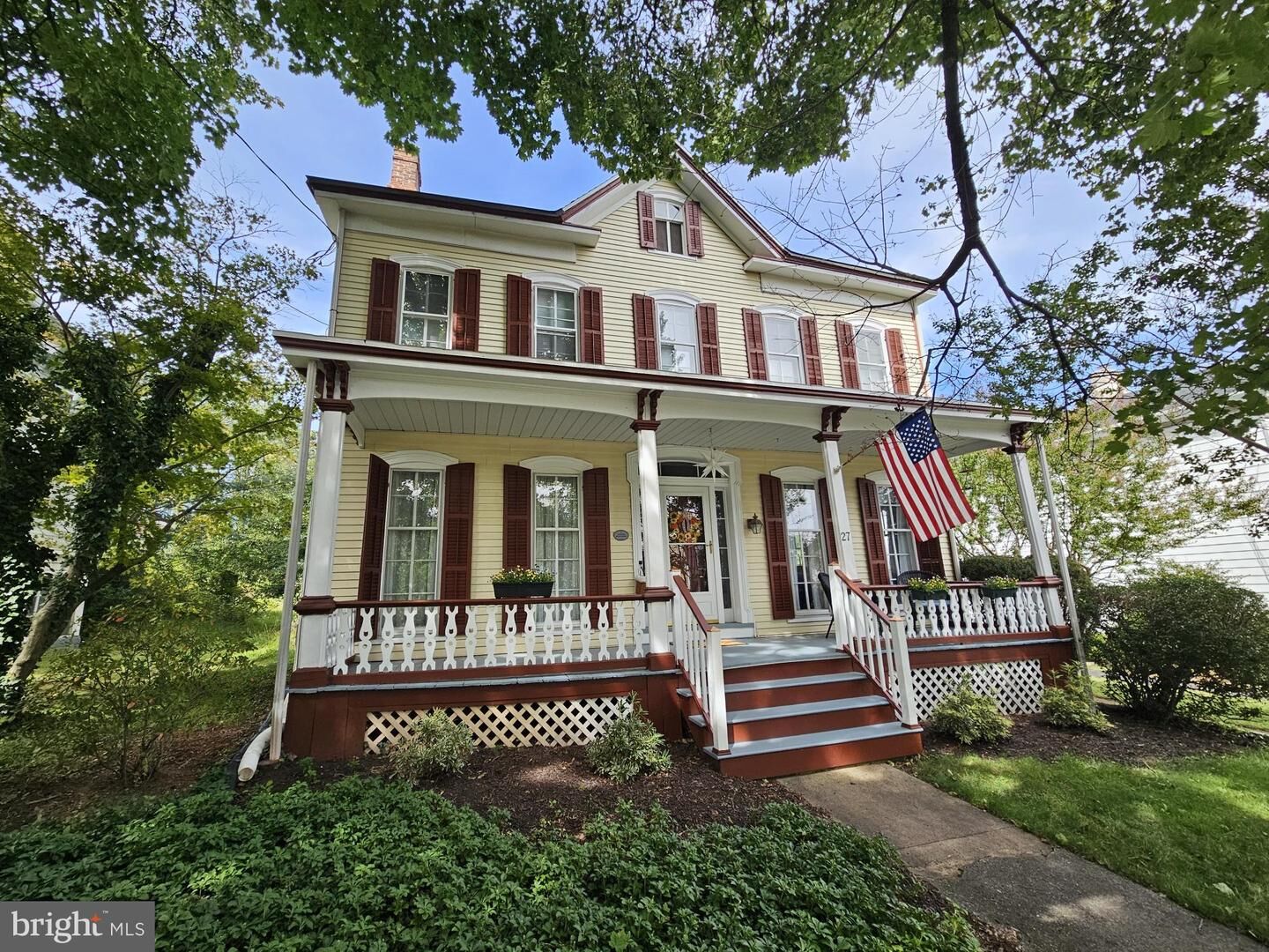 Property Photo:  27 Bonnell Street  NJ 08822 