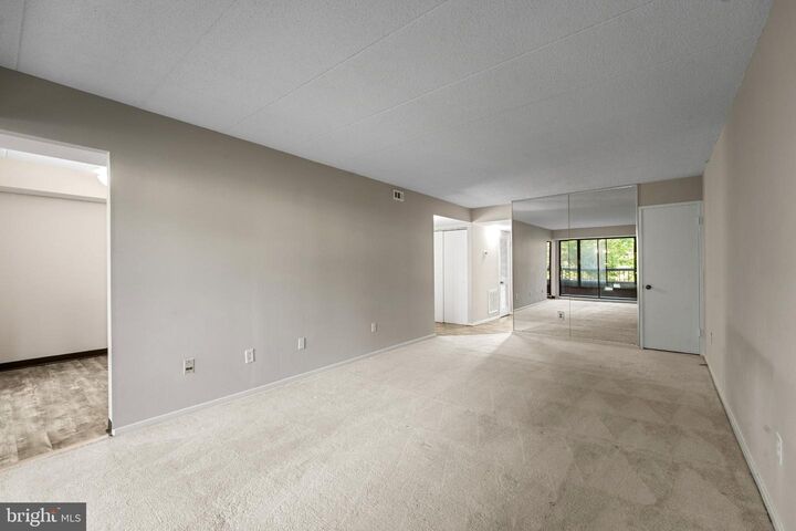 Property Photo:  5715 Harpers Farm Road C  MD 21044 