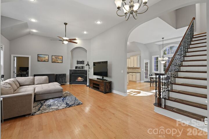 Property Photo: 1491 Woodbend Court NC 28164