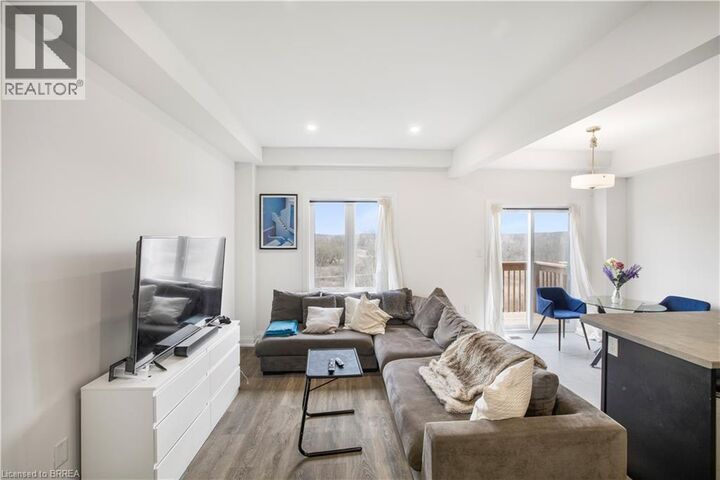 Property Photo:  620 Colborne Street West  ON N3T 0Y1 