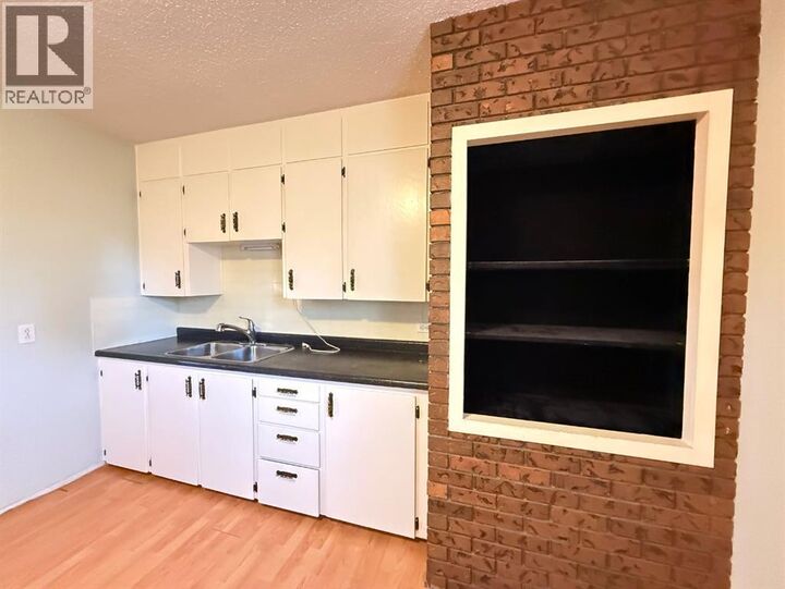 Property Photo:  308 3 Street North  AB T0B 2X0 