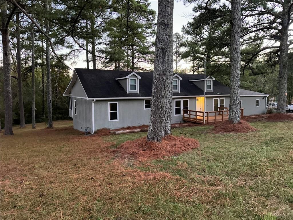 Property Photo: 4424 Brandy Lane SE GA 30102