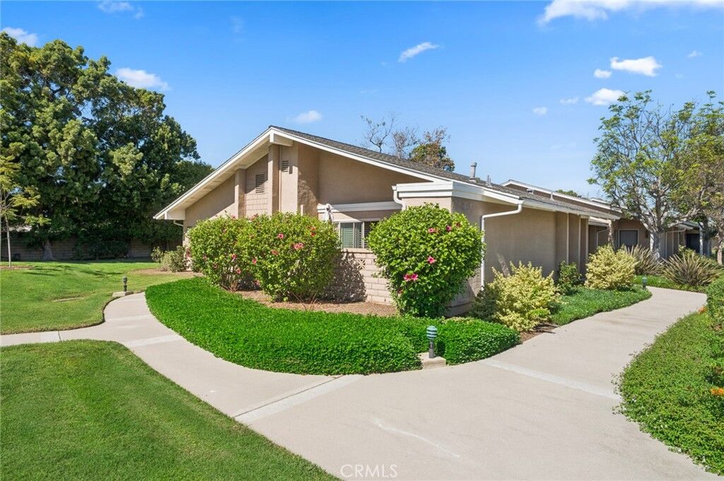 Property Photo:  8566 Colusa Circle 905A  CA 92646 
