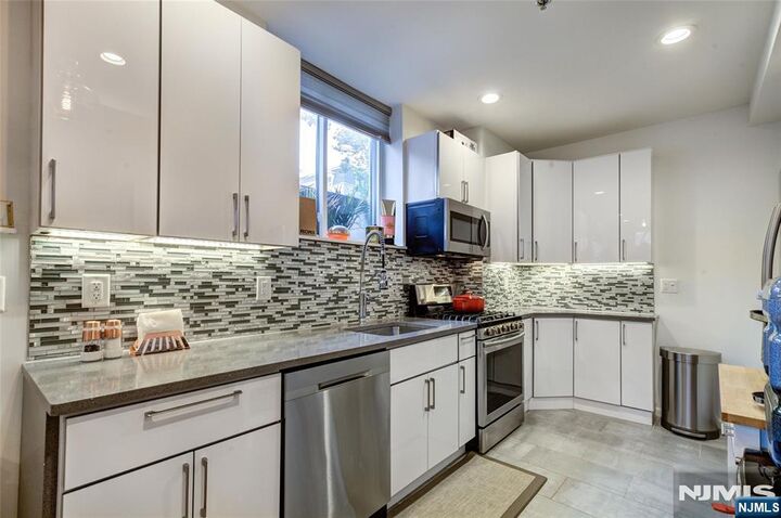 Property Photo:  58 Giles Avenue 2  NJ 07306 