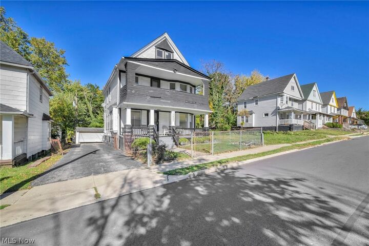 Property Photo: 10407 Grandview Avenue OH 44104