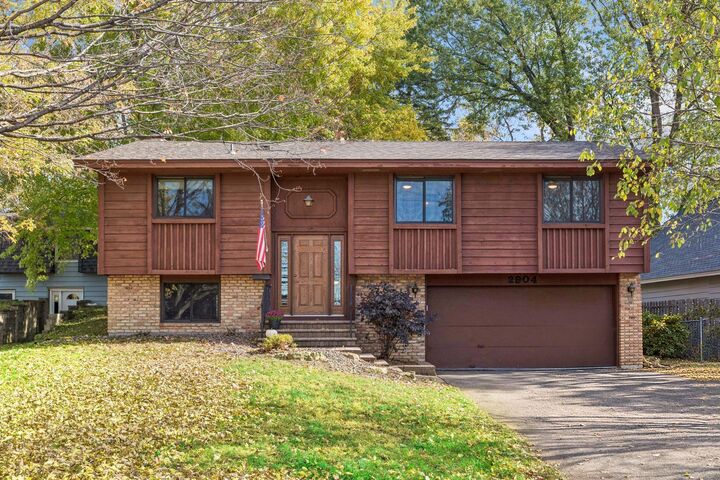 Property Photo:  2904 Louisiana Avenue N  MN 55427 