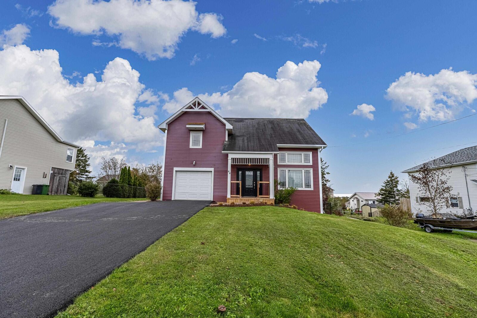 Property Photo:  44 Parent Street  PE C1C 1R2 
