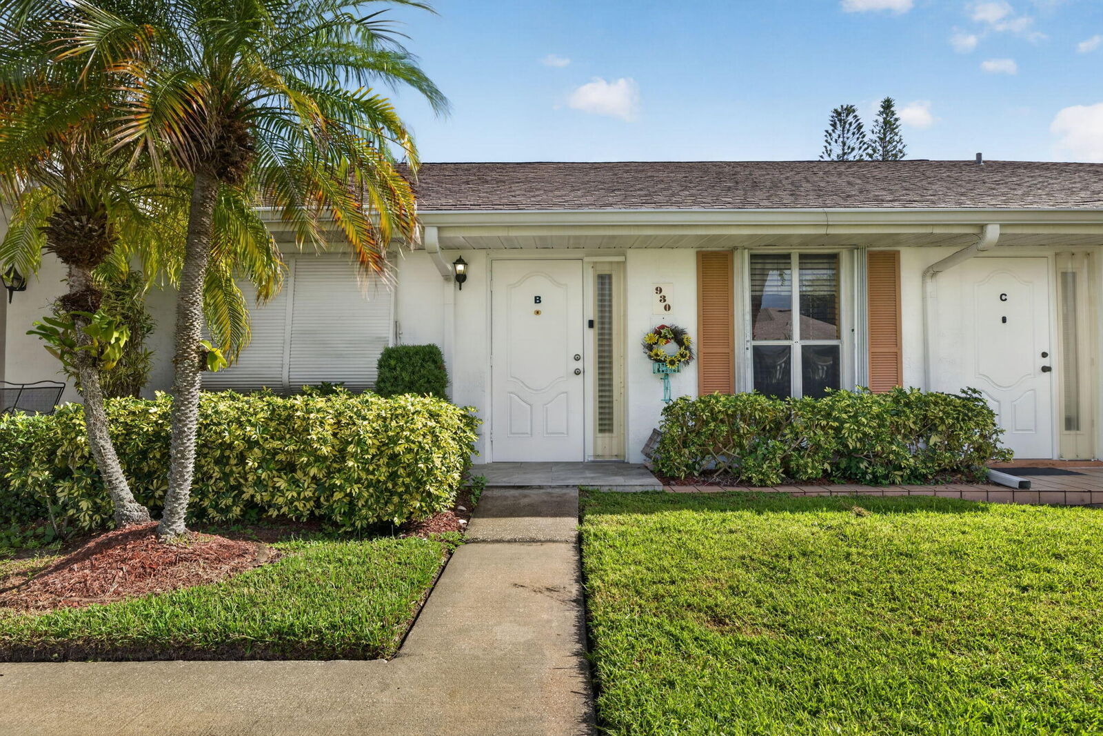 Property Photo: 930 Savannas Point Drive B FL 34982