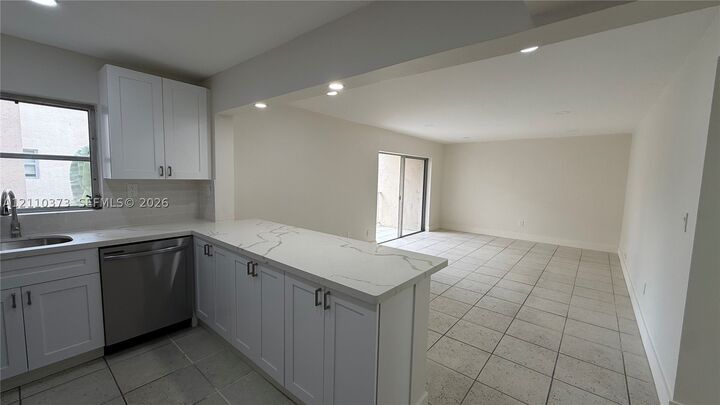 Property Photo:  7727 SW 86th St A1-308  FL 33143 